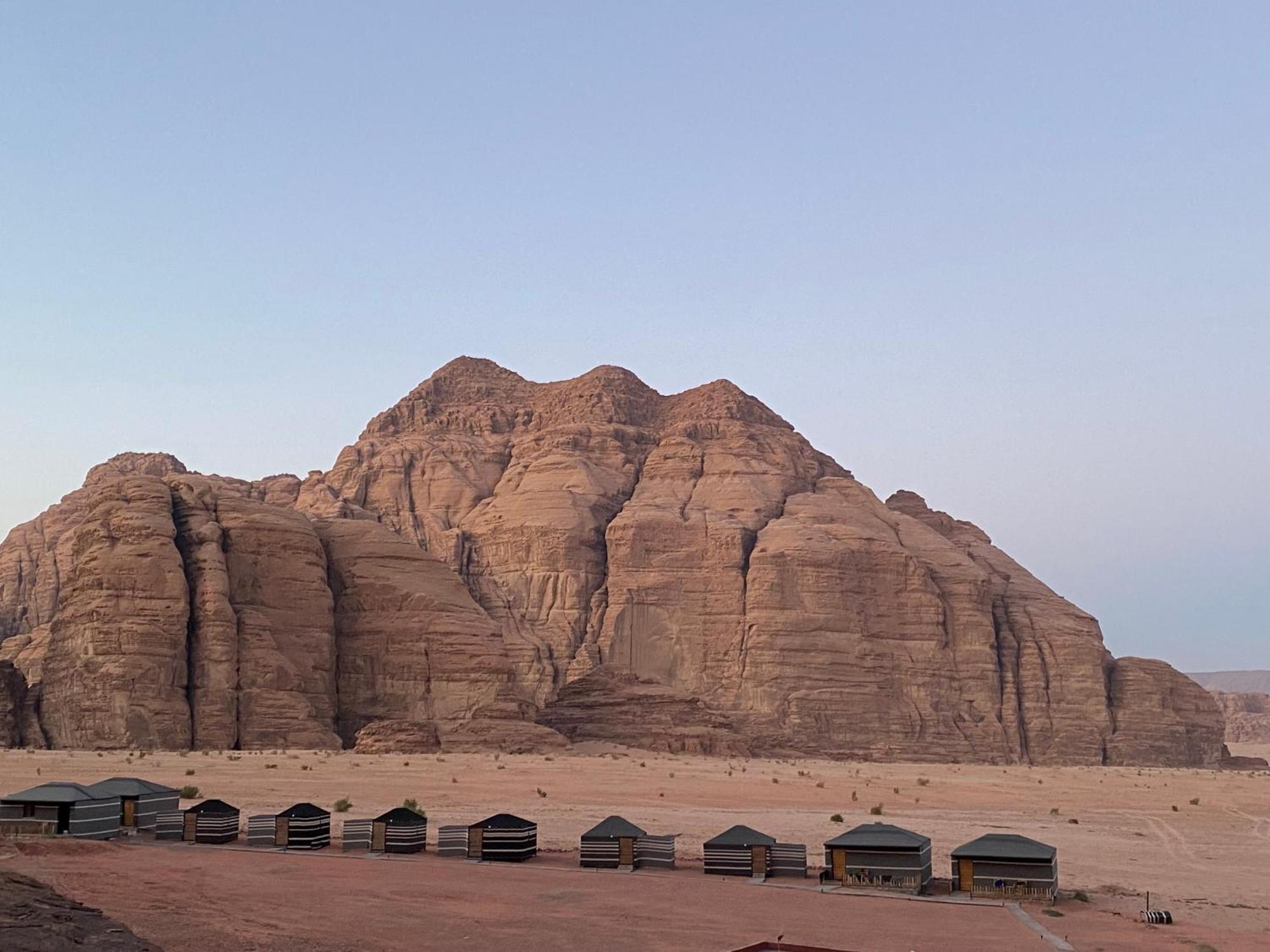 Wadi Rum Albasli エクステリア 写真