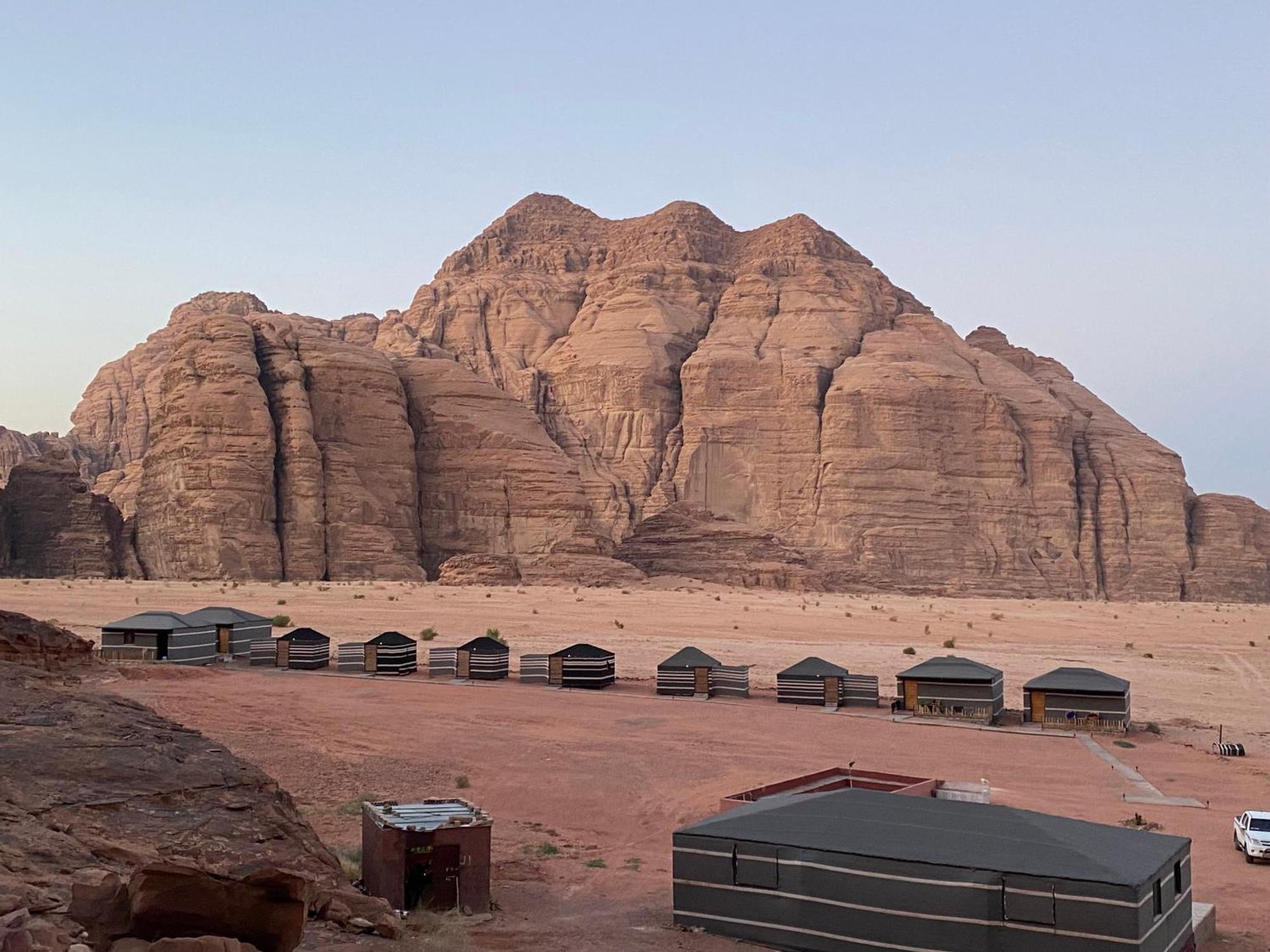 Wadi Rum Albasli エクステリア 写真